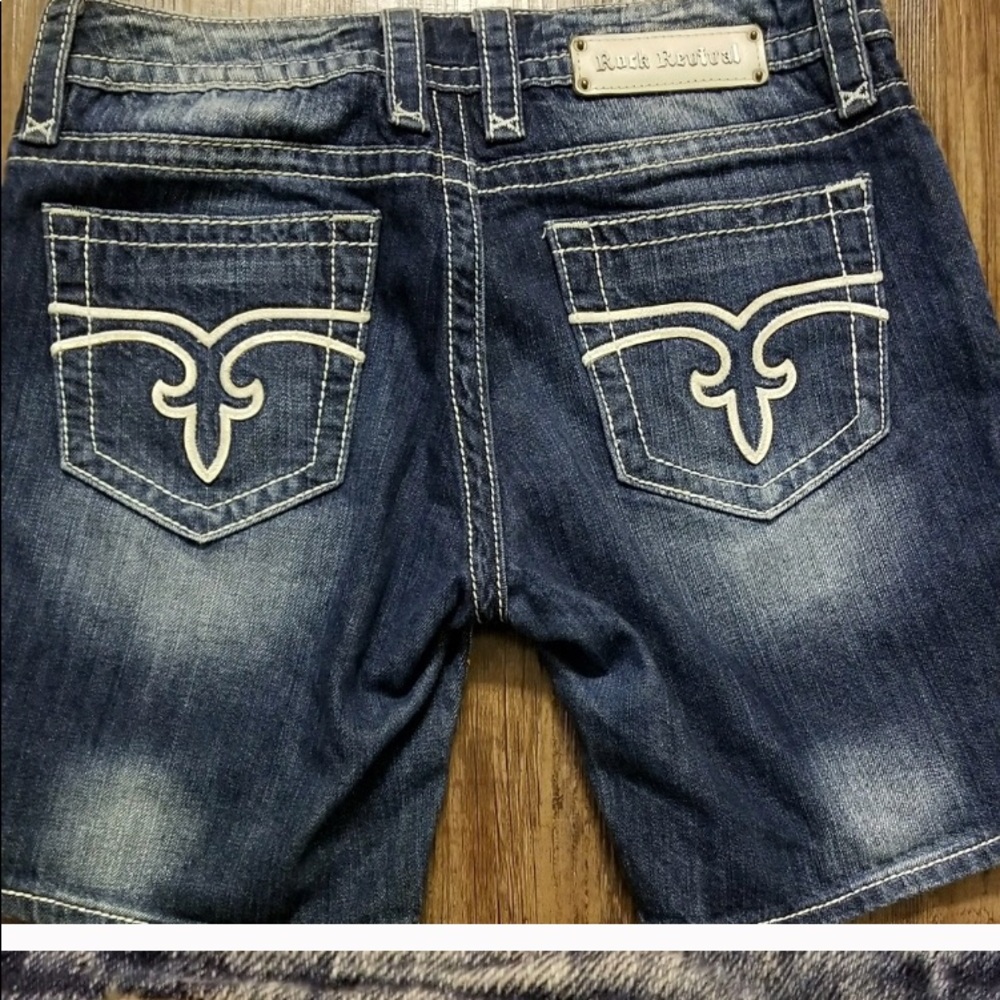 Rock Revival Shorts 30